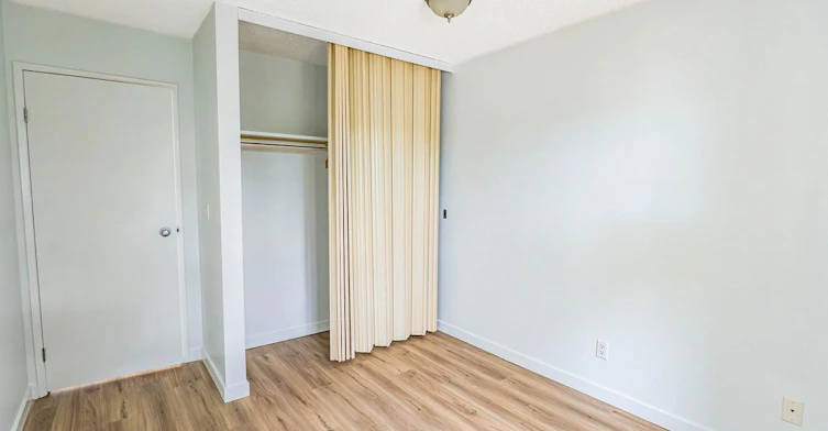 213-1102 Hermitage Road NW, Edmonton, AB, T5A 4M3 - 10