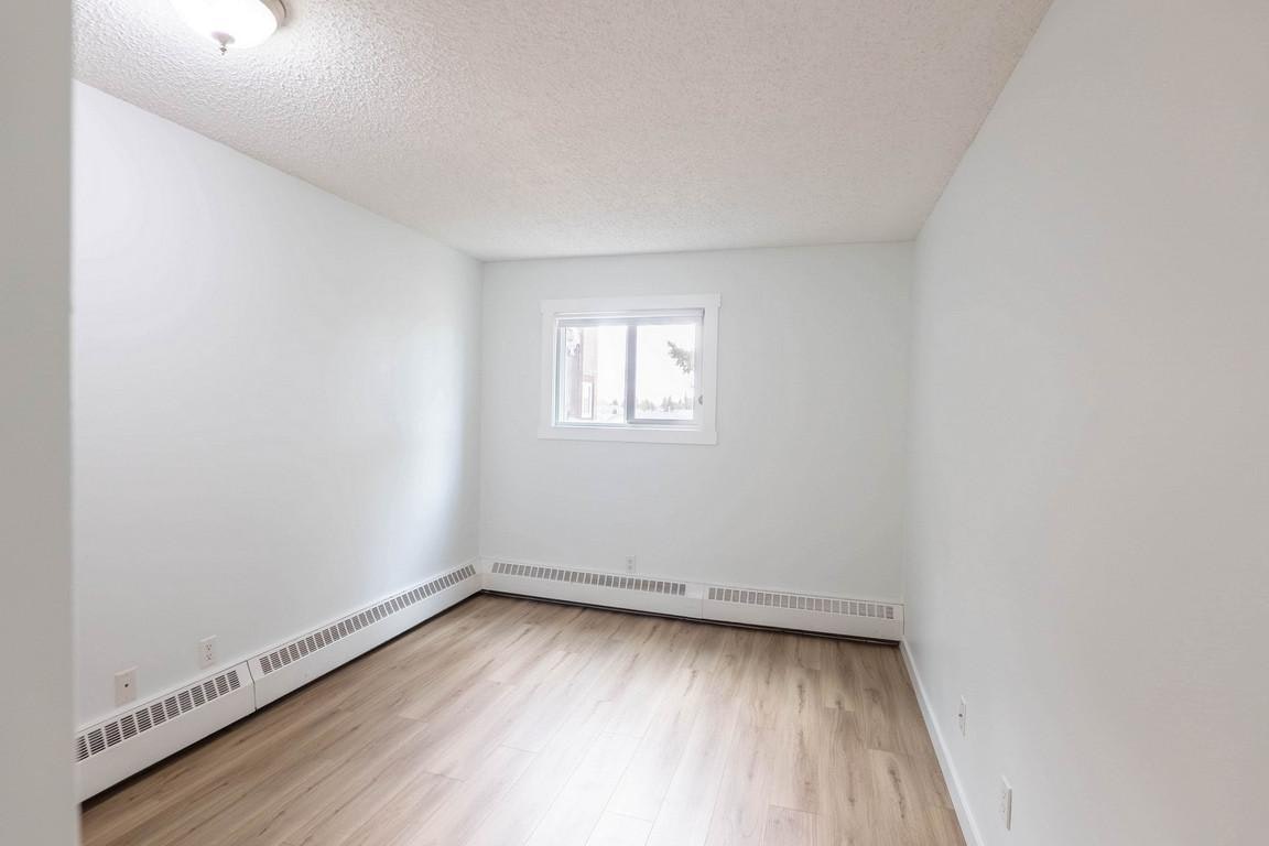 109-1102 Hermitage Road NW, Edmonton, AB, T5A 4M3 - 28