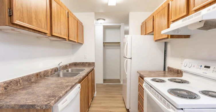 109-1102 Hermitage Road NW, Edmonton, AB, T5A 4M3 - 21