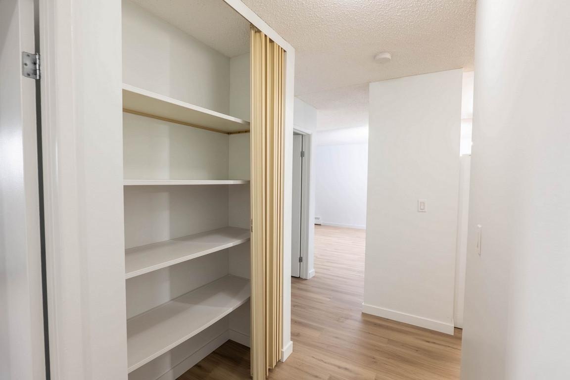109-1102 Hermitage Road NW, Edmonton, AB, T5A 4M3 - 15