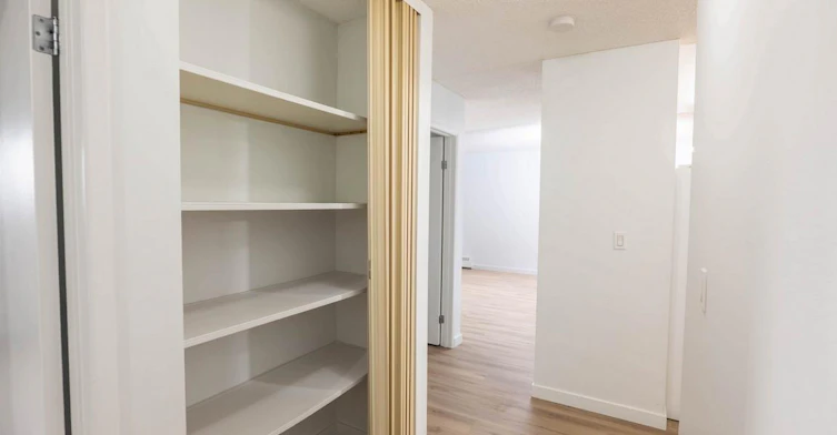109-1102 Hermitage Road NW, Edmonton, AB, T5A 4M3 - 15