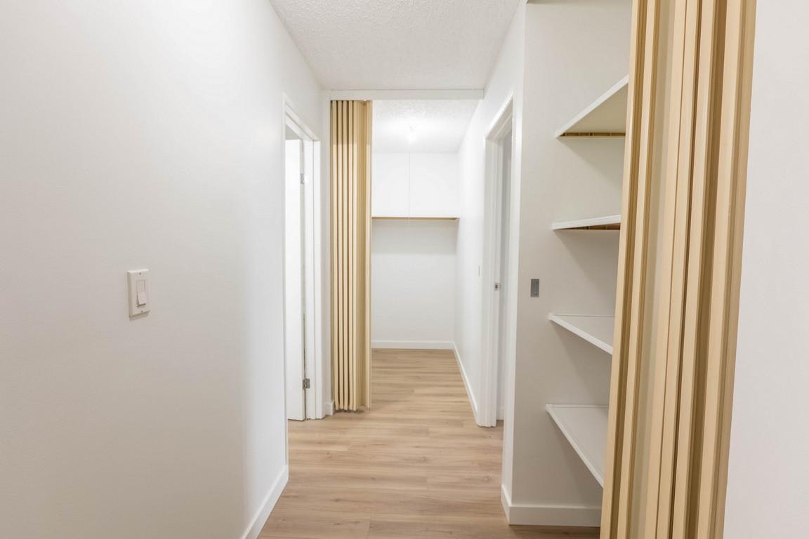 109-1102 Hermitage Road NW, Edmonton, AB, T5A 4M3 - 13