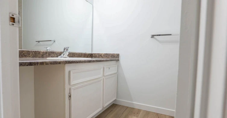 109-1102 Hermitage Road NW, Edmonton, AB, T5A 4M3 - 18