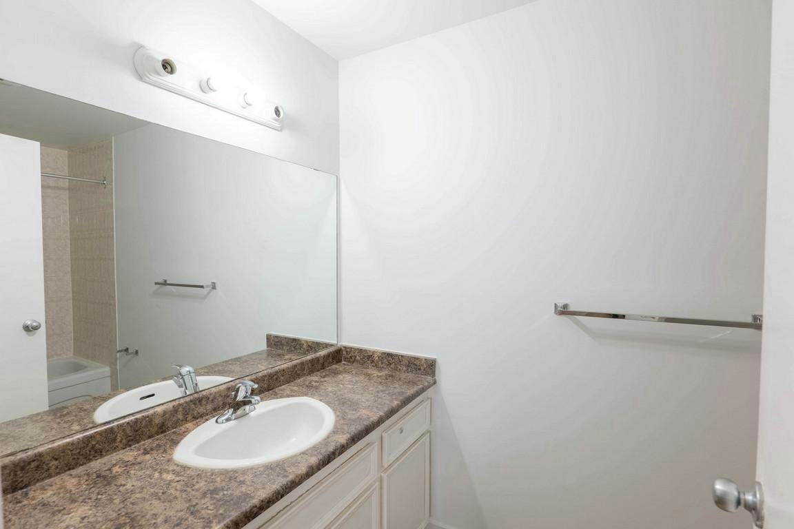 116-1102 Hermitage Road NW, Edmonton, AB, T5A 4M3 - 16