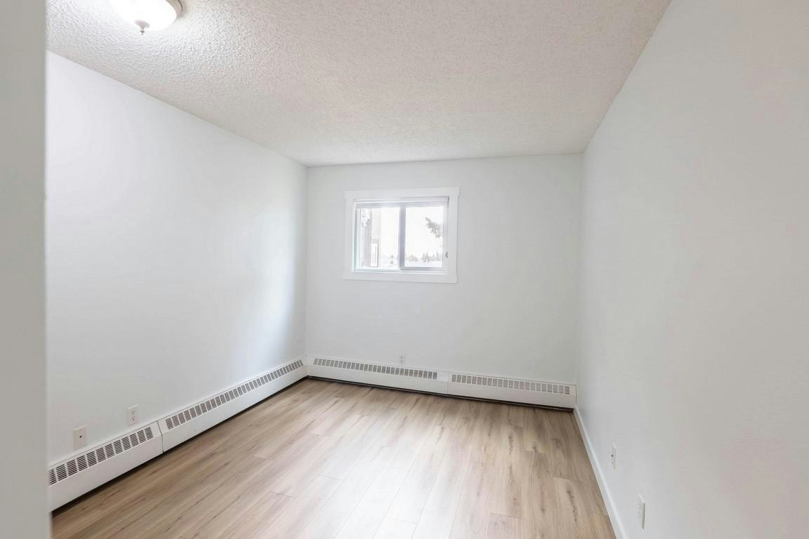 116-1102 Hermitage Road NW, Edmonton, AB, T5A 4M3 - 28