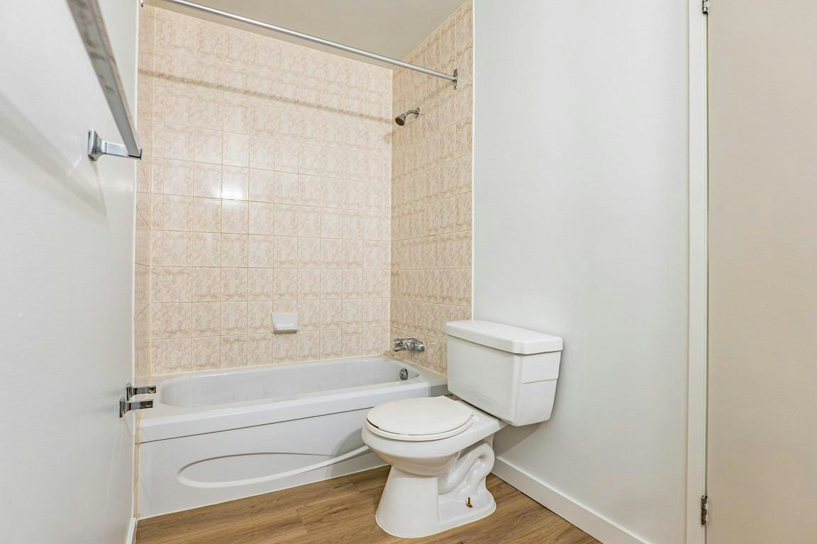 003-1102 Hermitage Road NW, Edmonton, AB, T5A 4M3 - 17
