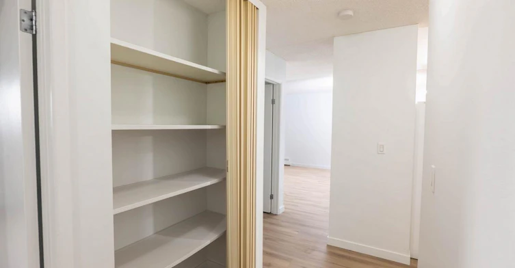 003-1102 Hermitage Road NW, Edmonton, AB, T5A 4M3 - 15