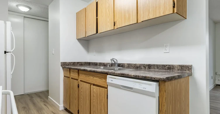 110-35 Homestead Crescent NW, Edmonton, AB, T5A 4P4 - 7