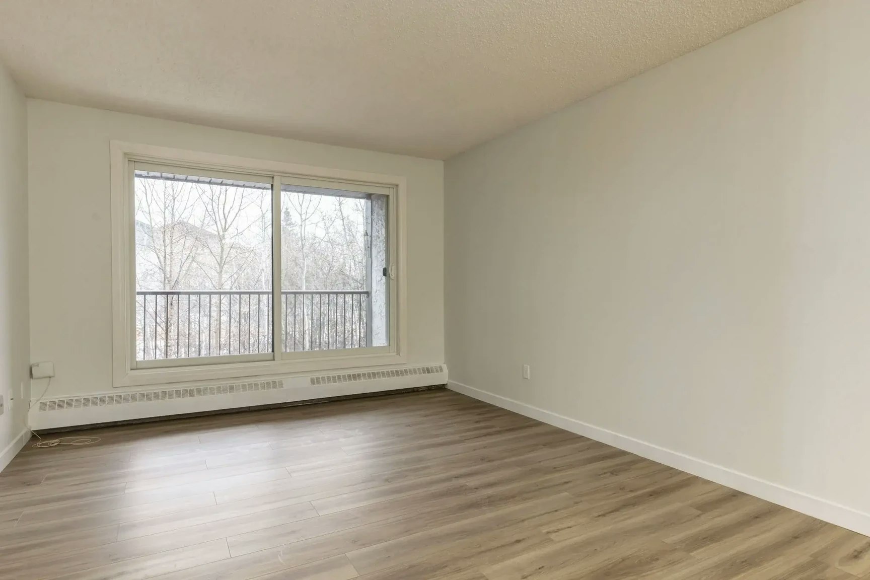 110-35 Homestead Crescent NW, Edmonton, AB, T5A 4P4 - 2