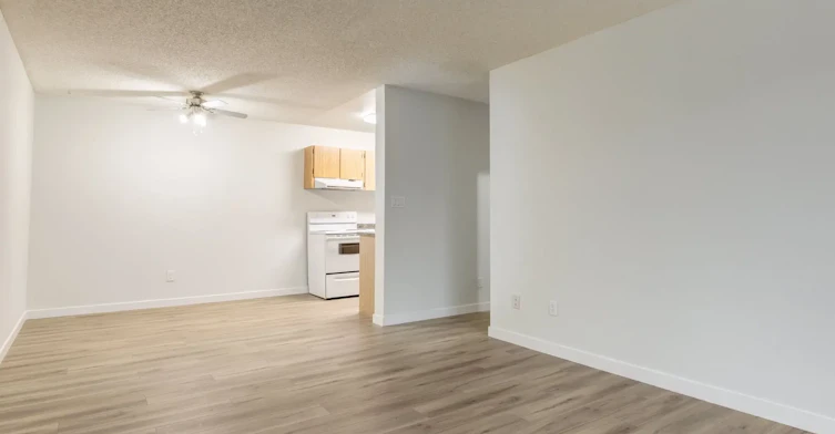 110-35 Homestead Crescent NW, Edmonton, AB, T5A 4P4