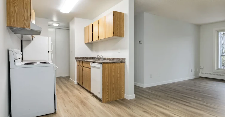 110-35 Homestead Crescent NW, Edmonton, AB, T5A 4P4 - 8