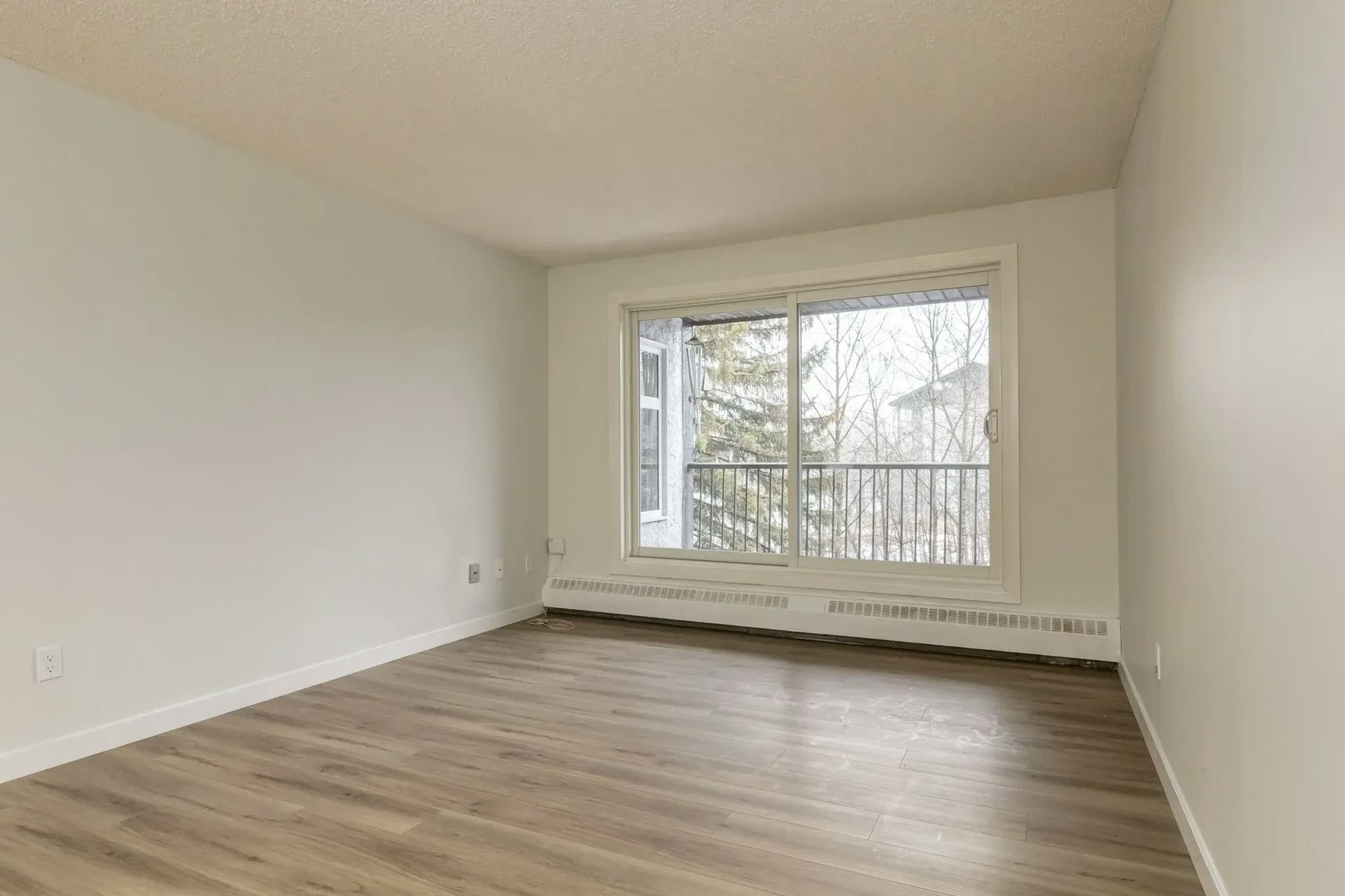 110-35 Homestead Crescent NW, Edmonton, AB, T5A 4P4 - 11