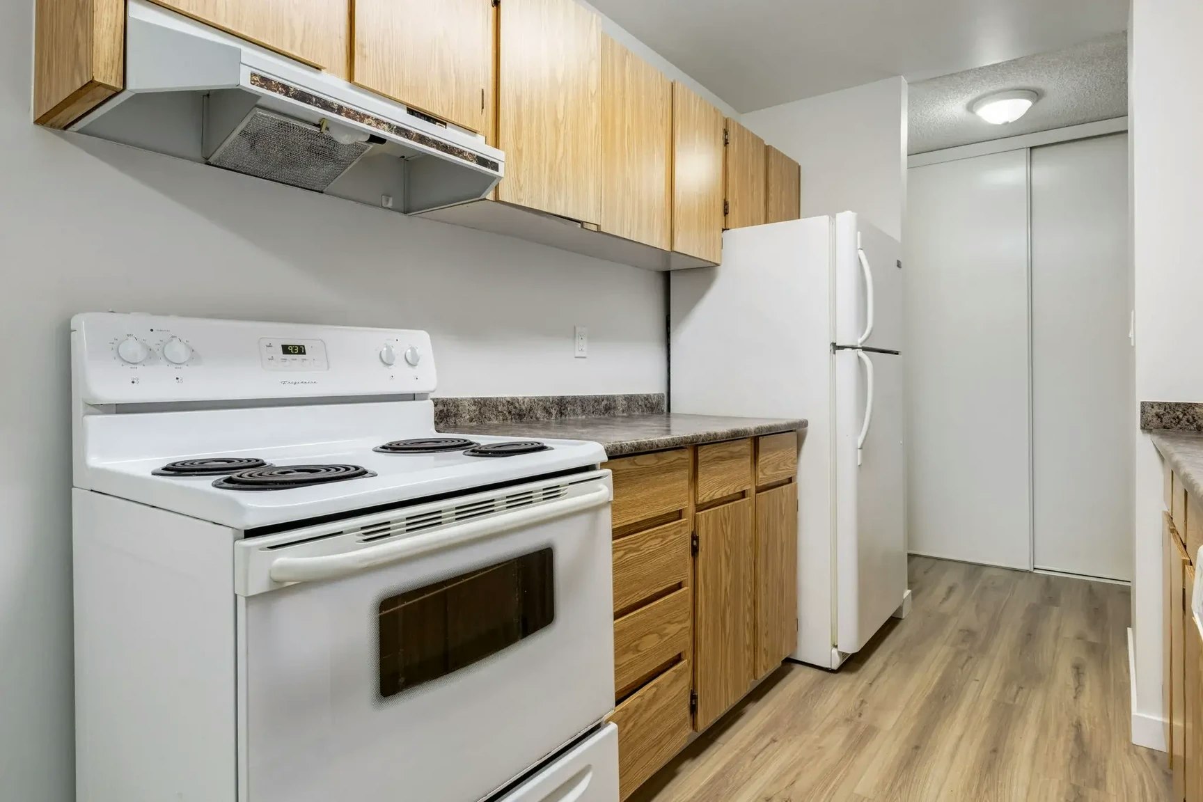 110-35 Homestead Crescent NW, Edmonton, AB, T5A 4P4 - 3