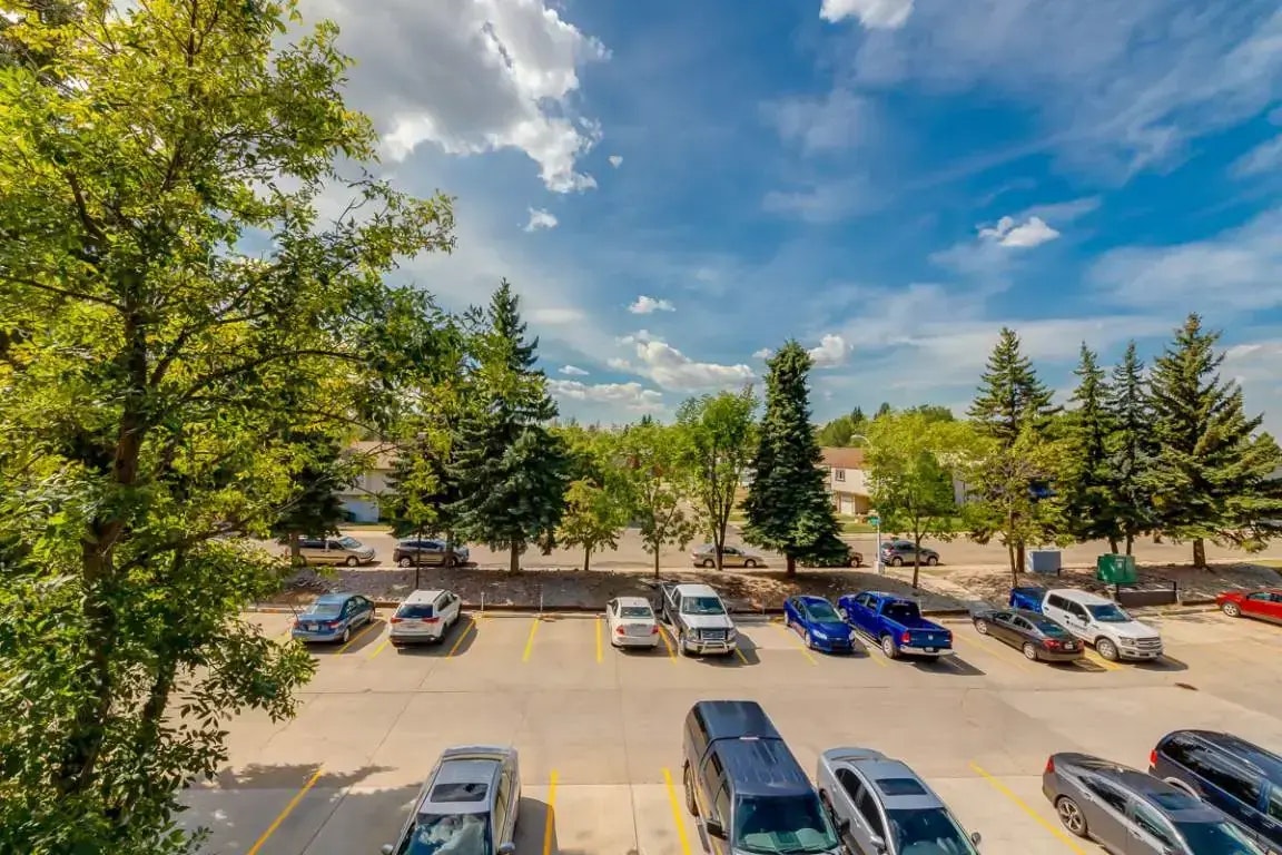 110-35 Homestead Crescent NW, Edmonton, AB, T5A 4P4 - 32