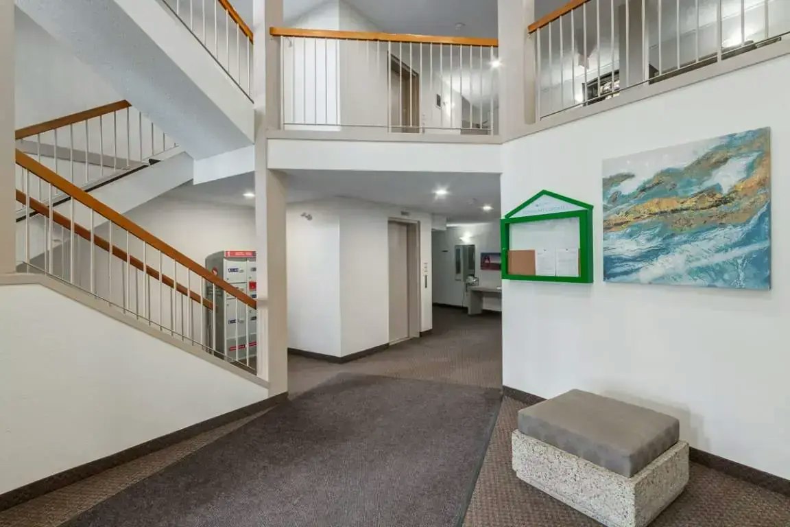 014-35 Homestead Crescent NW, Edmonton, AB, T5A 4P4 - 26