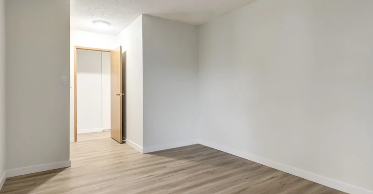 014-35 Homestead Crescent NW, Edmonton, AB, T5A 4P4 - 12