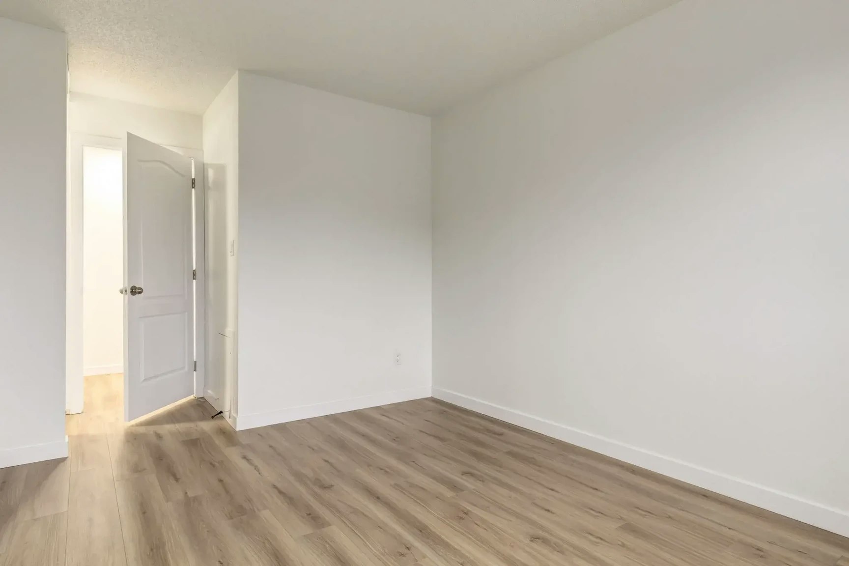 110-358 Hooper Crescent, Edmonton, AB, T5A 4P3 - 17