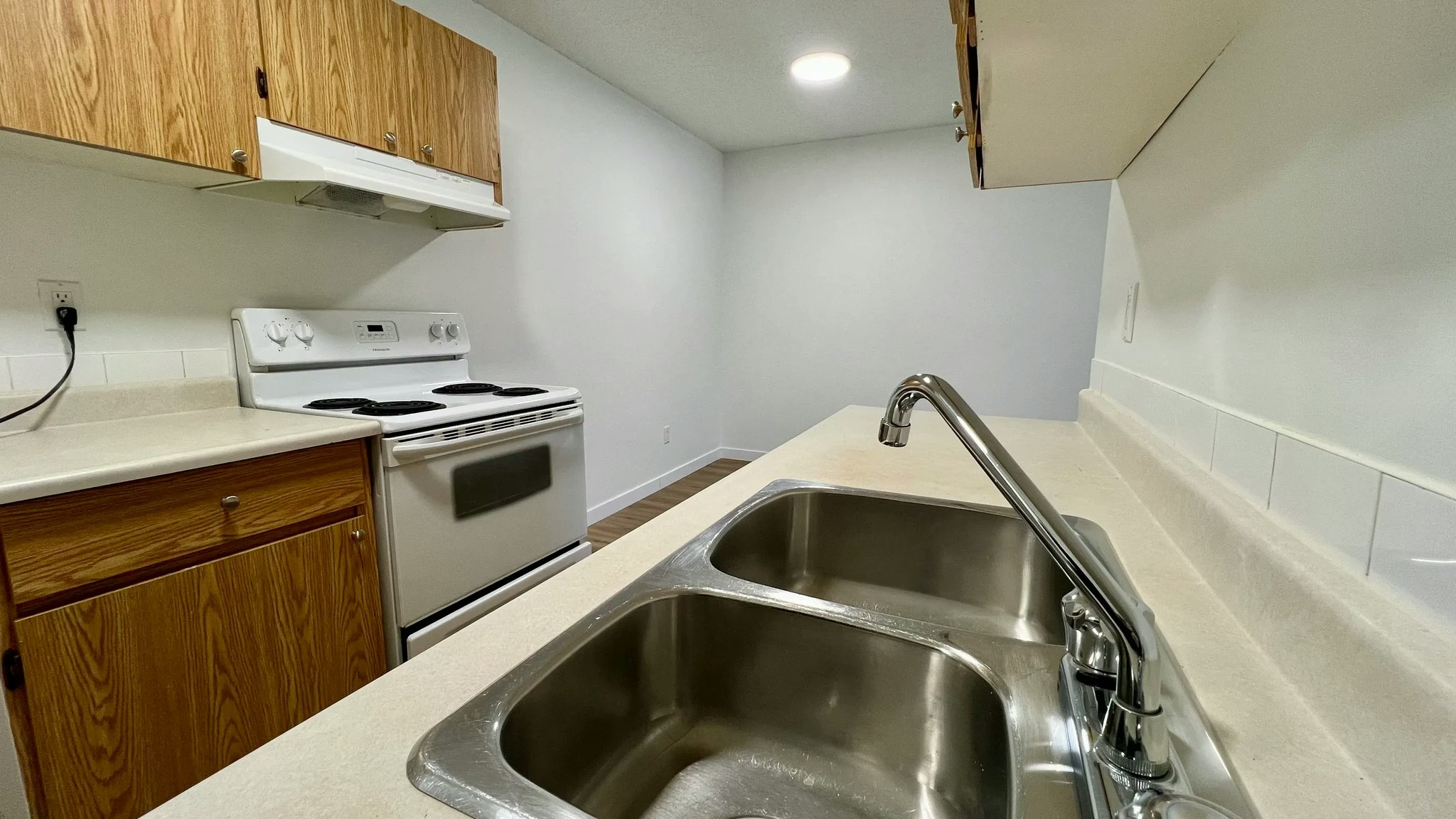 110-358 Hooper Crescent, Edmonton, AB, T5A 4P3 - 24
