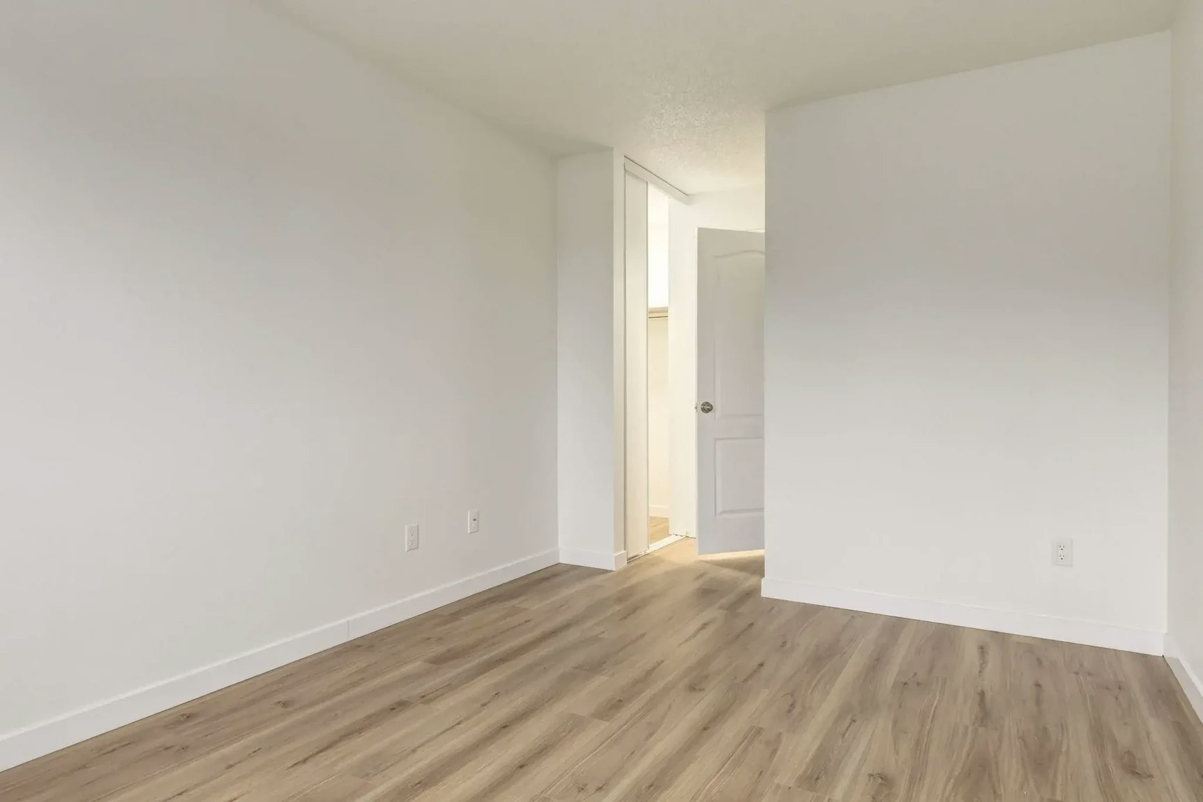 110-358 Hooper Crescent, Edmonton, AB, T5A 4P3 - 18