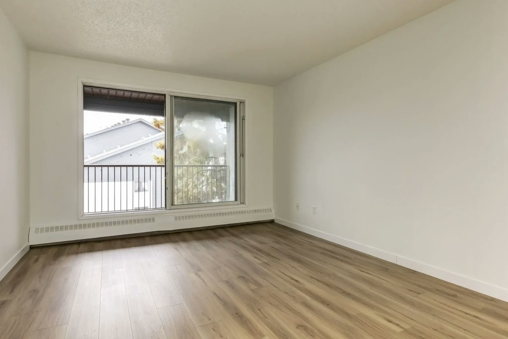 110-358 Hooper Crescent, Edmonton, AB, T5A 4P3 - 10