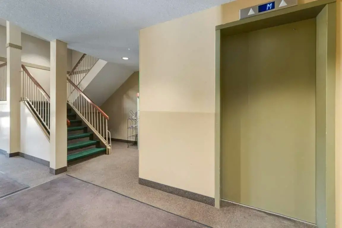 110-358 Hooper Crescent, Edmonton, AB, T5A 4P3 - 41