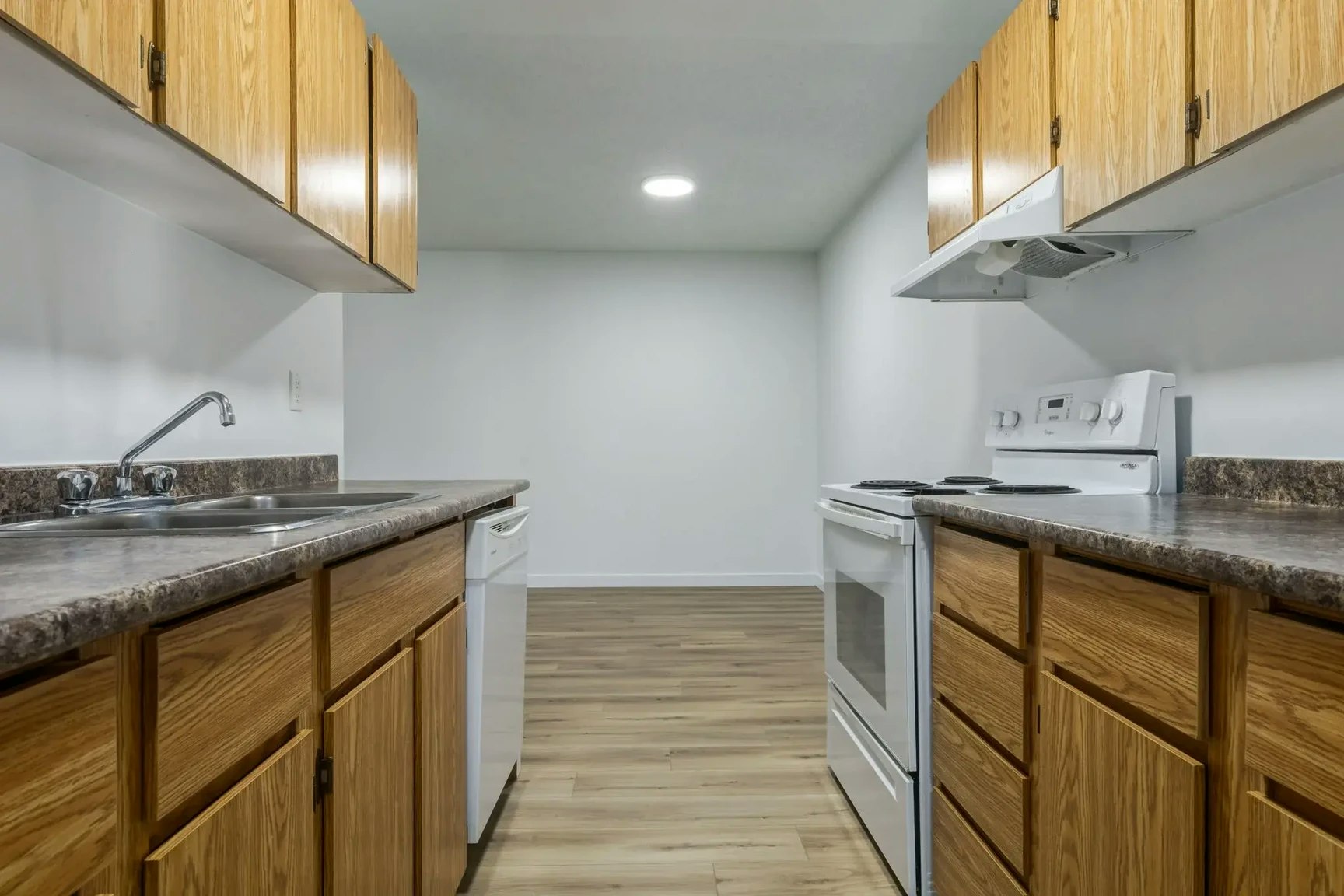 110-358 Hooper Crescent, Edmonton, AB, T5A 4P3 - 3