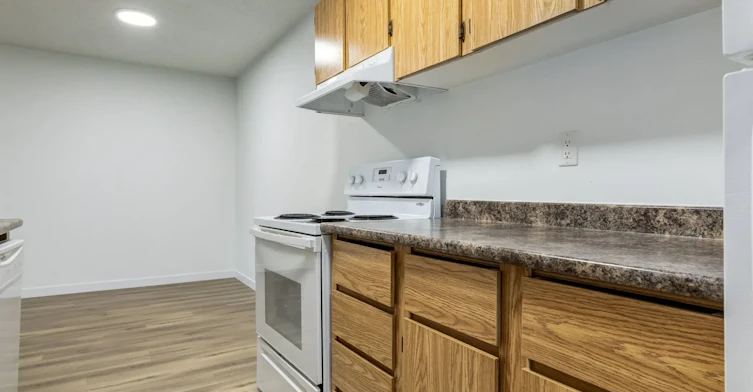 110-358 Hooper Crescent, Edmonton, AB, T5A 4P3 - 4