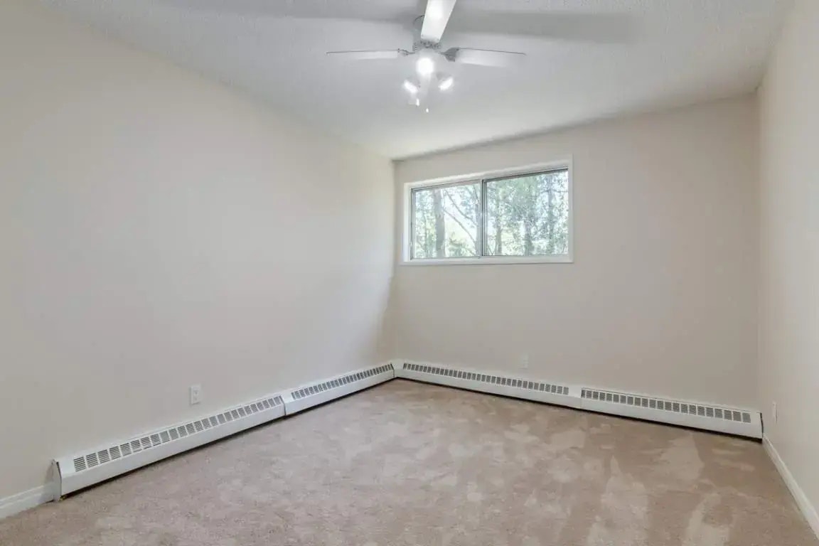 306-8 Hooper Crescent, Edmonton, AB, T5A 4K7 - 20