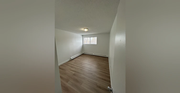 306-8 Hooper Crescent, Edmonton, AB, T5A 4K7 - 34