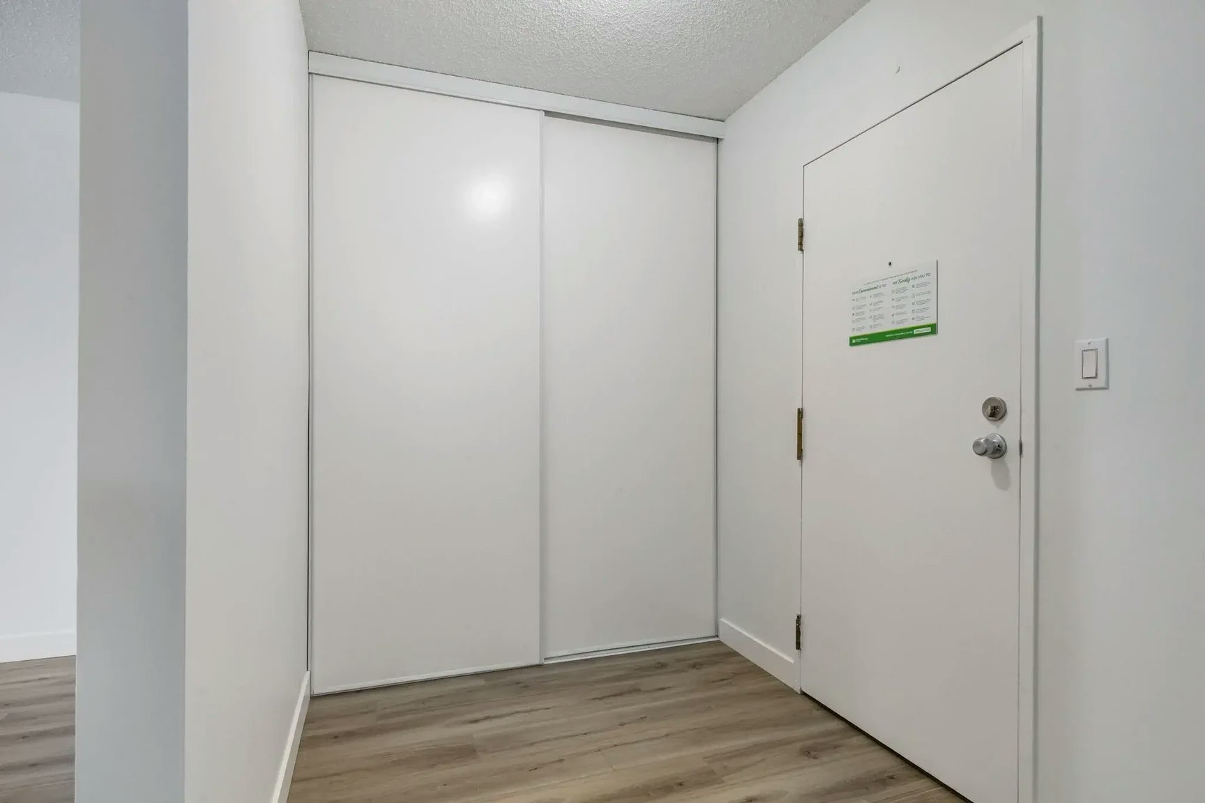 306-8 Hooper Crescent, Edmonton, AB, T5A 4K7 - 16