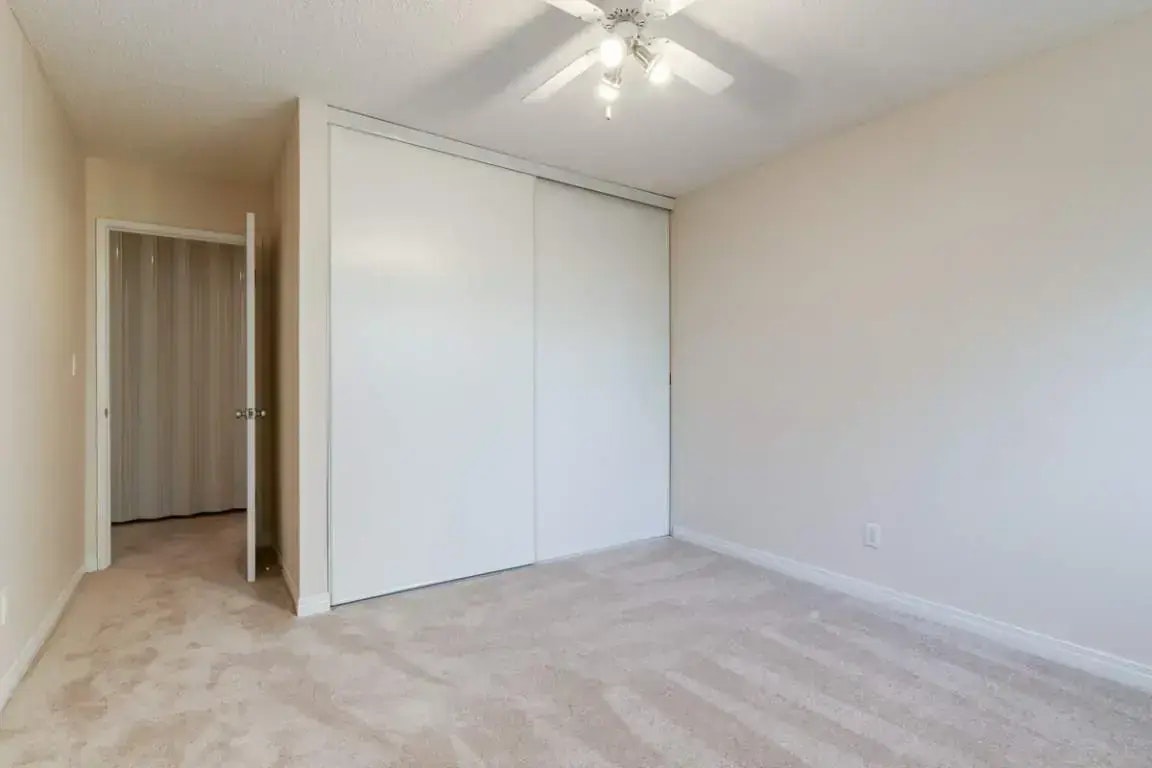 306-8 Hooper Crescent, Edmonton, AB, T5A 4K7 - 28