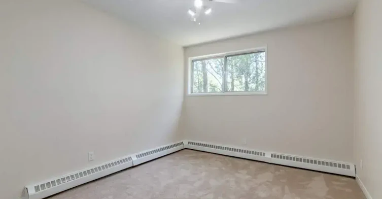 111-8 Hooper Crescent, Edmonton, AB, T5A 4K7 - 20