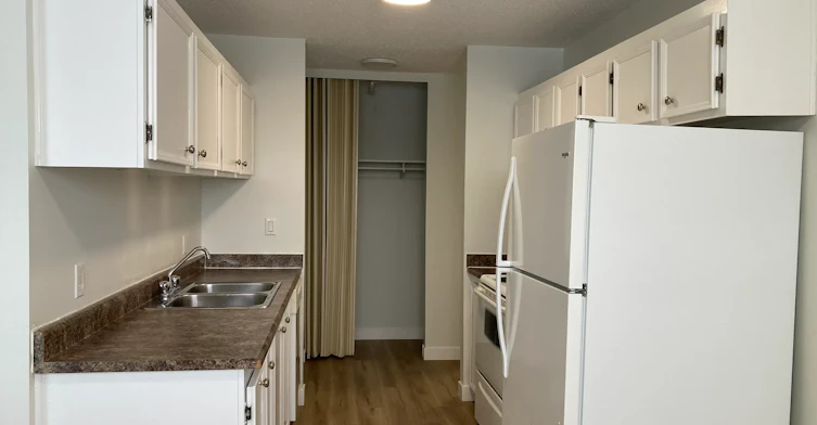 308-8 Hooper Crescent, Edmonton, AB, T5A 4K7 - 38