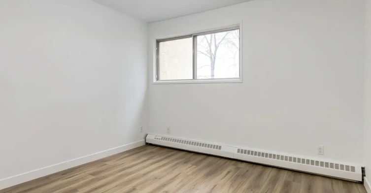 308-8 Hooper Crescent, Edmonton, AB, T5A 4K7 - 3