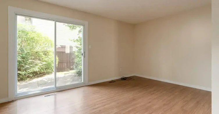 89-15 Hyndman Crescent NW, Edmonton, AB, T5A 4S5 - 4