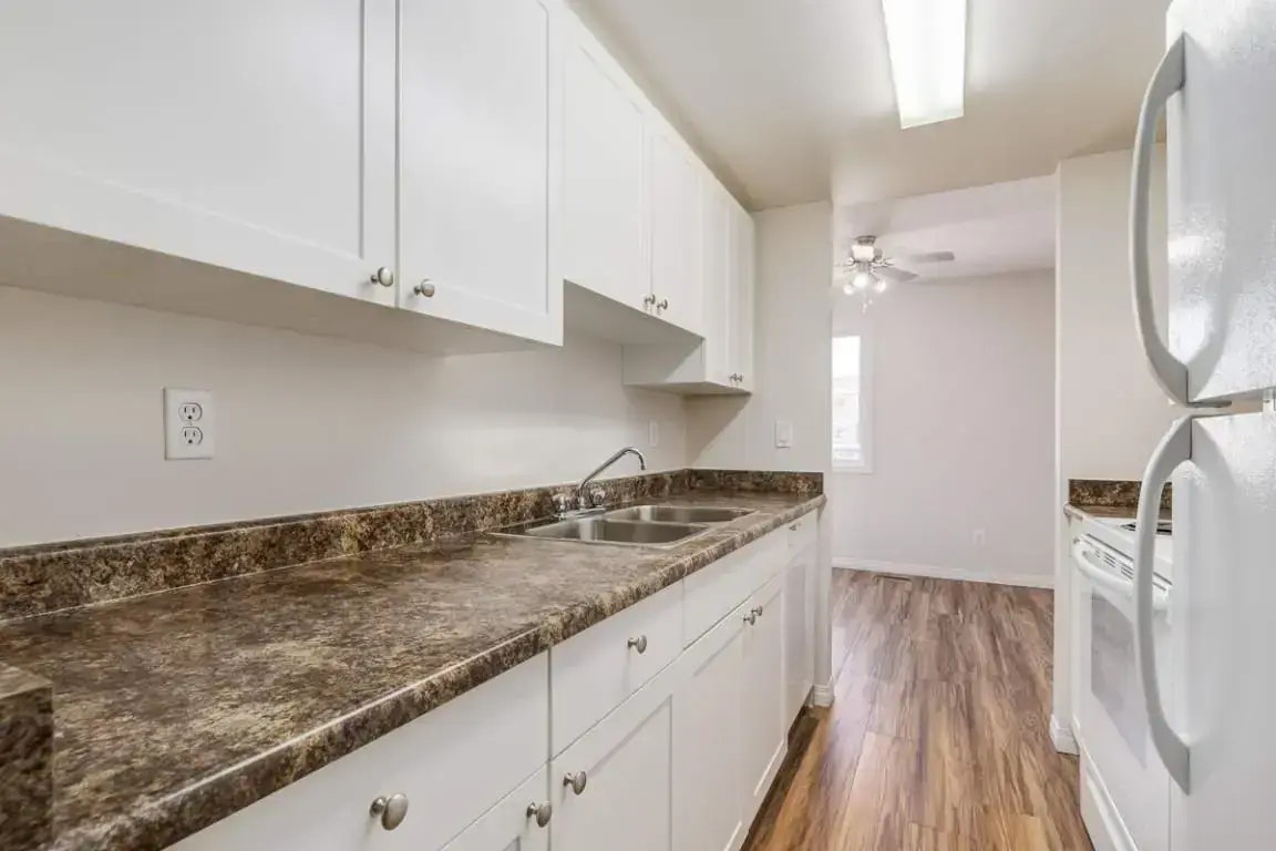 445-14 Horner Road NW, Edmonton, AB, T5A 4L9 - 33