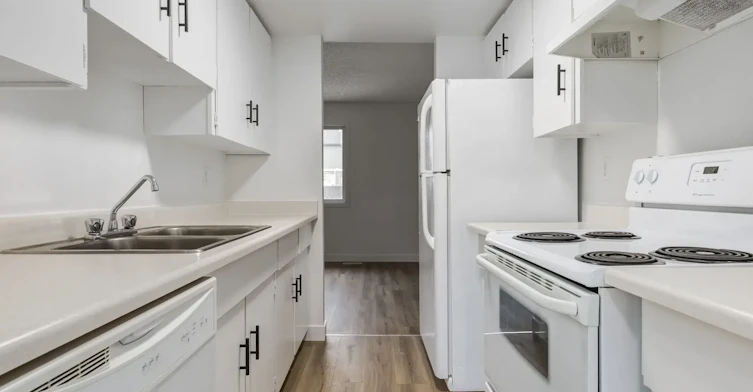 445-14 Horner Road NW, Edmonton, AB, T5A 4L9 - 12