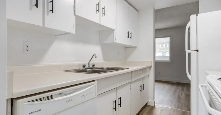 445-14 Horner Road NW, Edmonton, AB, T5A 4L9 - 11