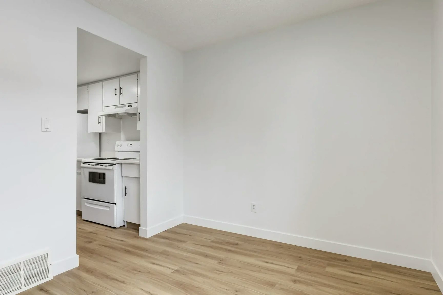 445-14 Horner Road NW, Edmonton, AB, T5A 4L9 - 5