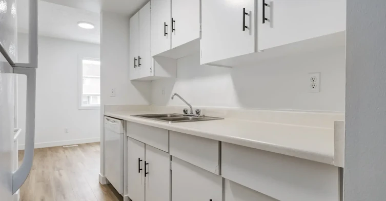 521-14 Horner Road NW, Edmonton, AB, T5A 4L9 - 13