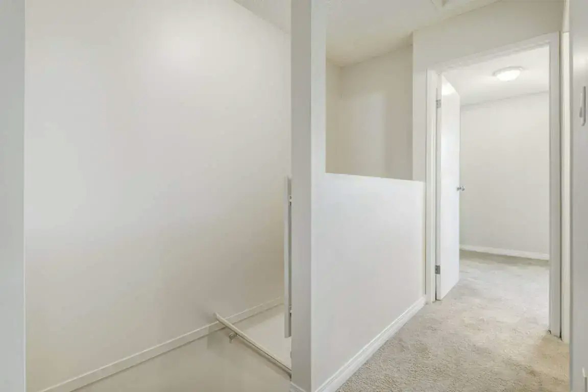 521-14 Horner Road NW, Edmonton, AB, T5A 4L9 - 35