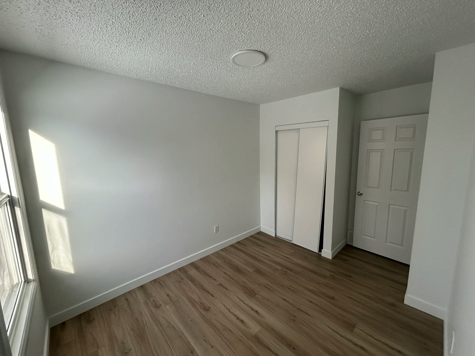 1071-33 Hooke Road NW, Edmonton, AB, T5A 4K5 - 21