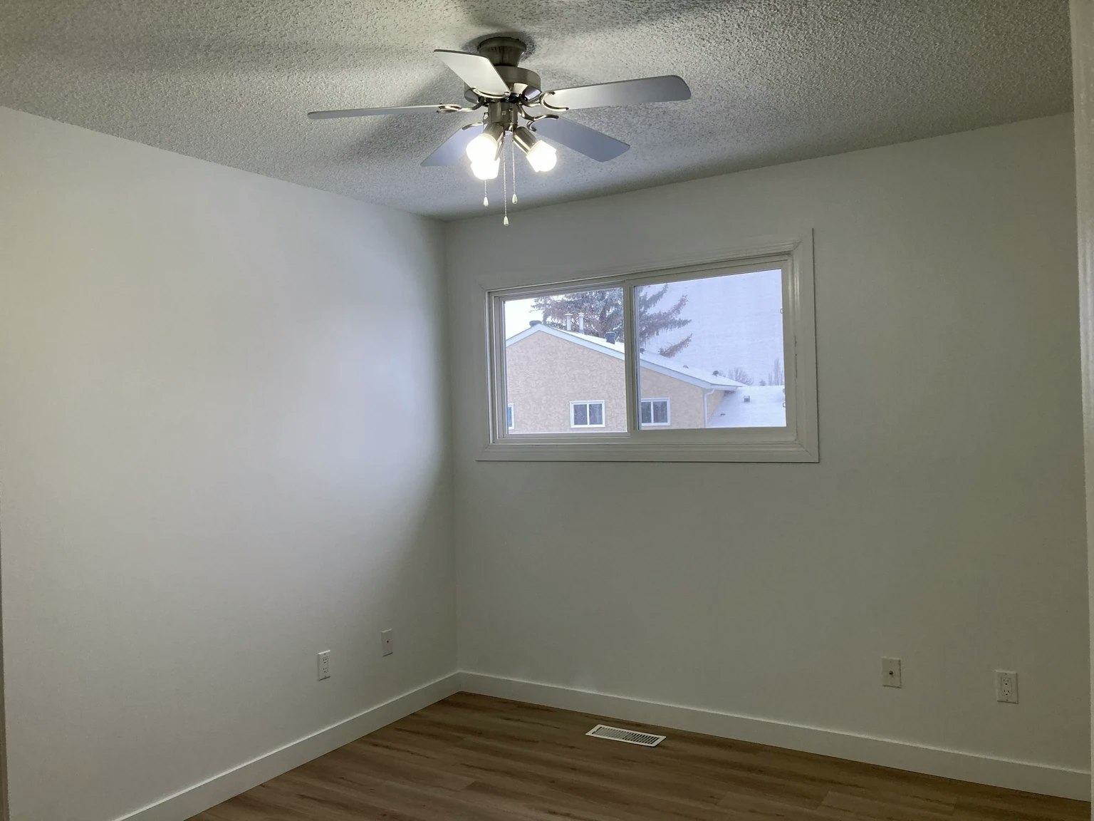1071-33 Hooke Road NW, Edmonton, AB, T5A 4K5 - 23