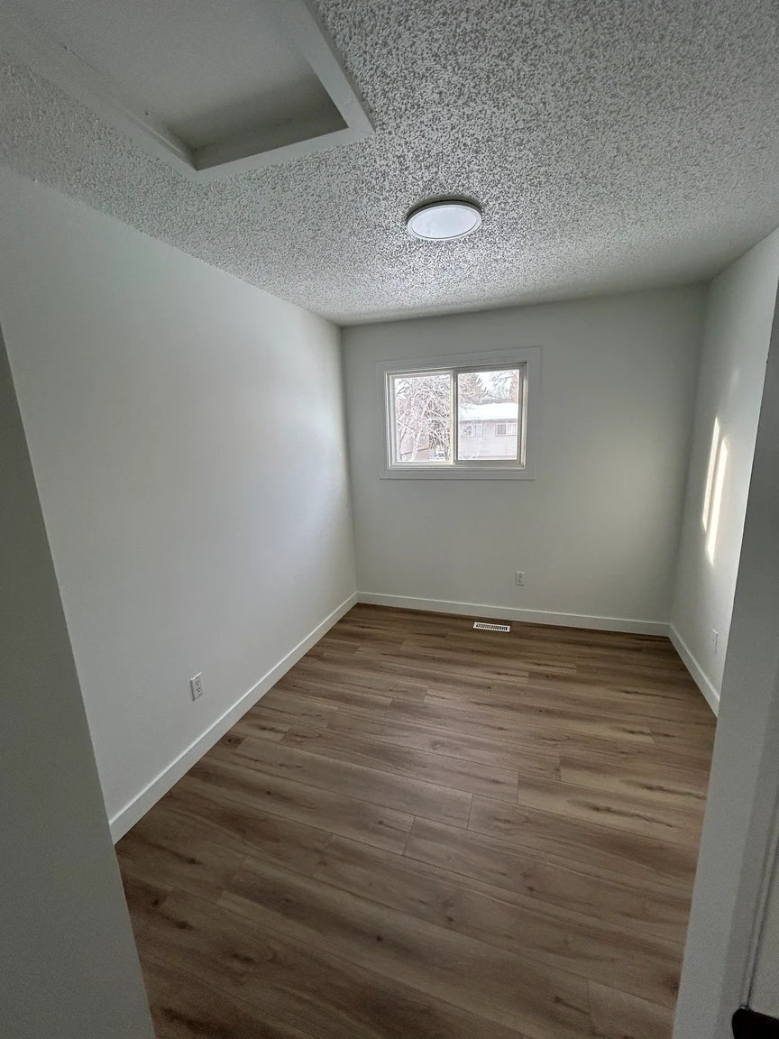 853-33 Hooke Road NW, Edmonton, AB, T5A 4K5 - 22