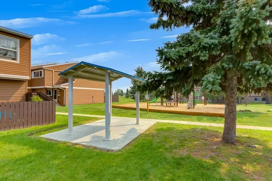 855-33 Hooke Road NW, Edmonton, AB, T5A 4K5 - 24