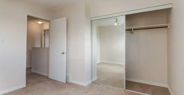 967-33 Hooke Road NW, Edmonton, AB, T5A 4K5 - 7