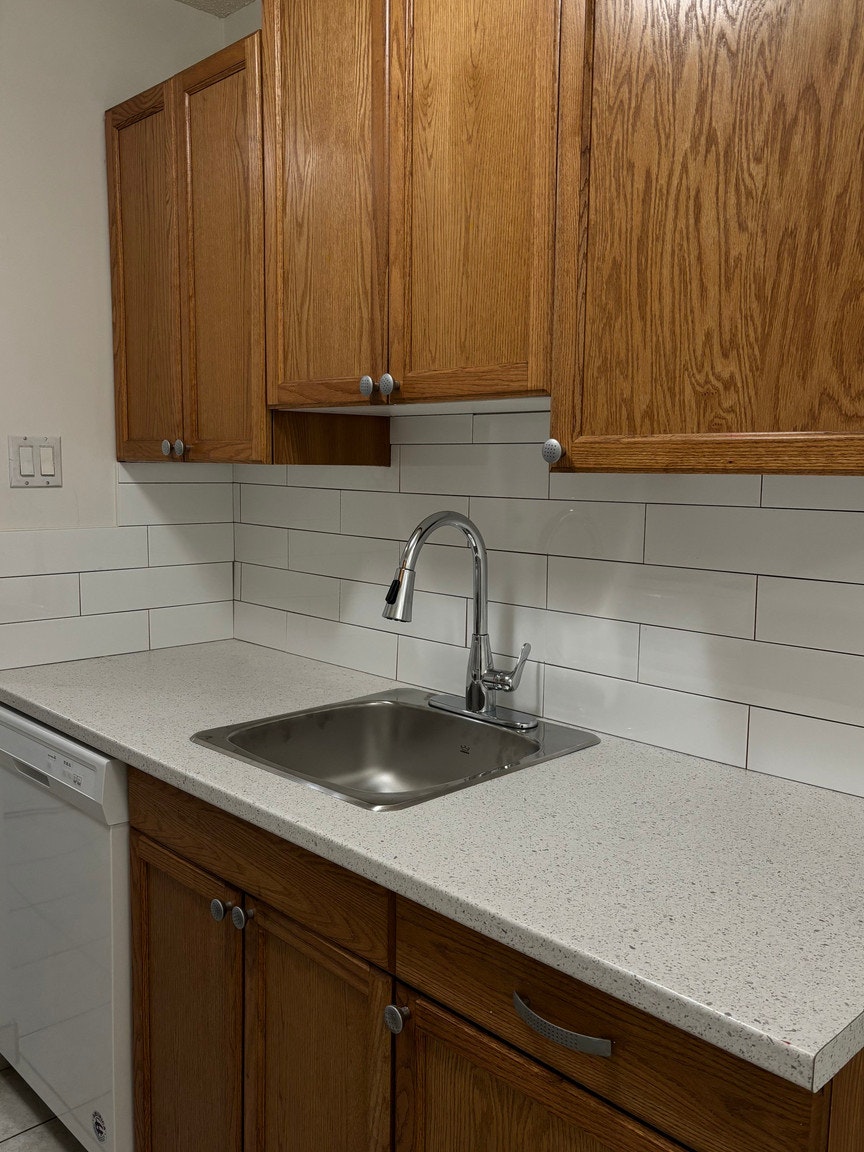 1 Bedroom-820 5 Avenue SW, Calgary, AB, T2P 0N3 - 3