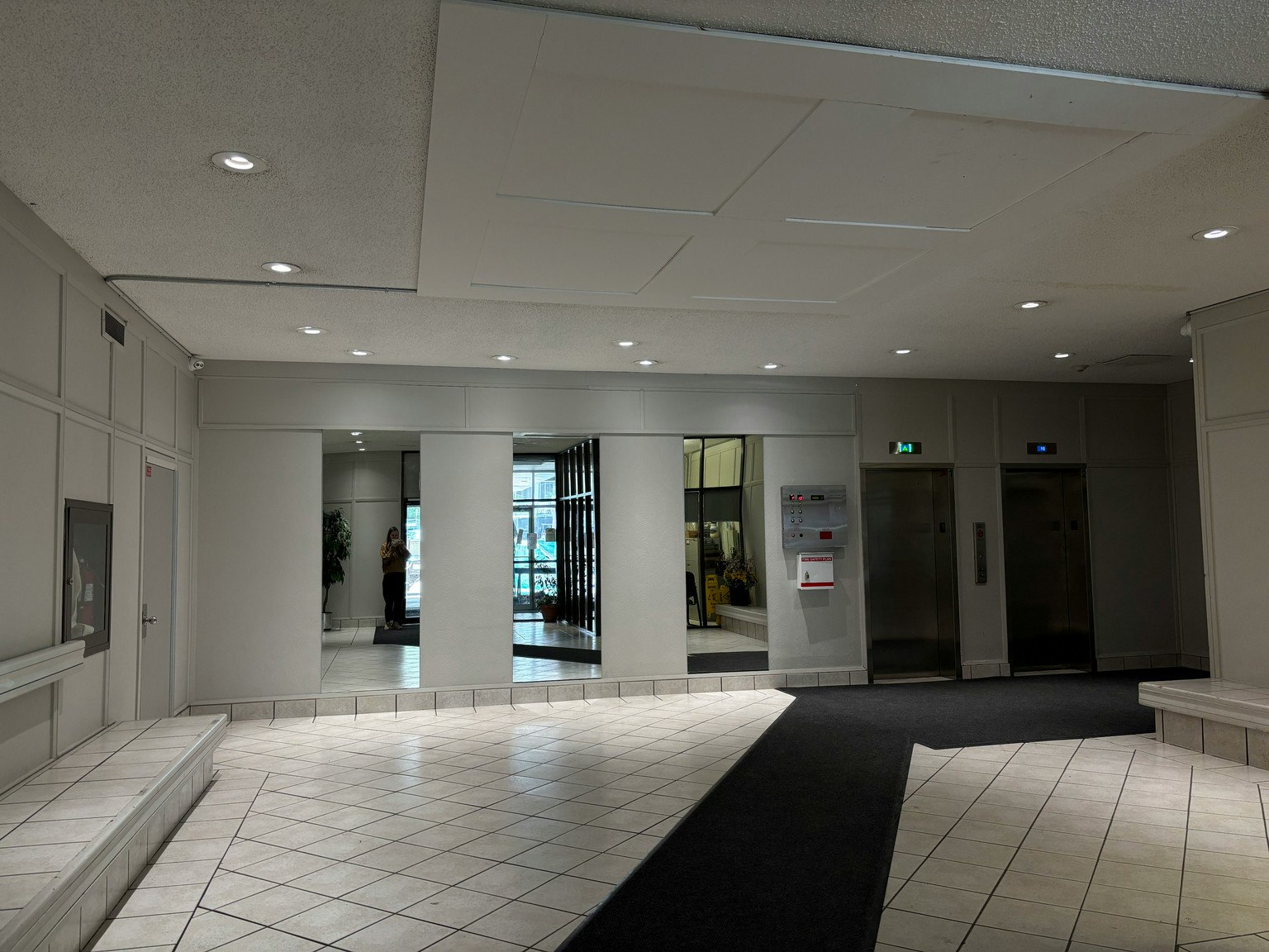 1 Bedroom-820 5 Avenue SW, Calgary, AB, T2P 0N3 - 2