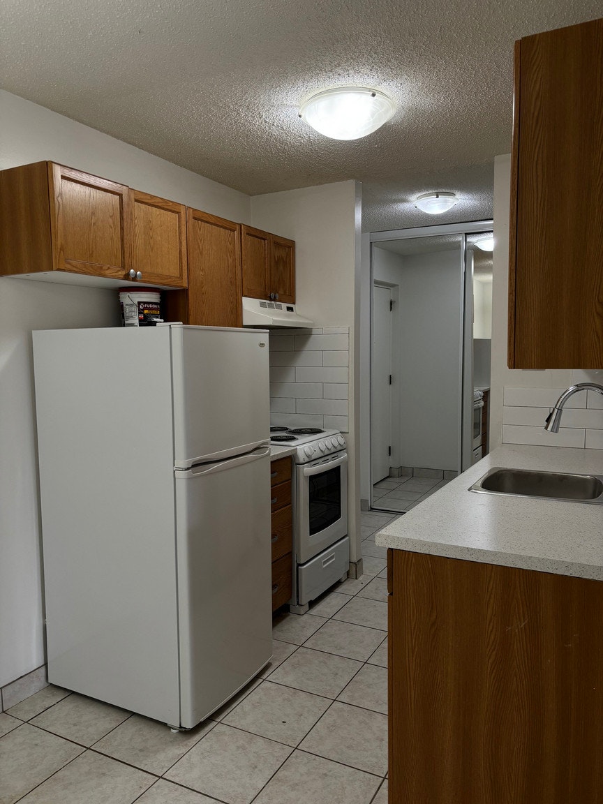 1 Bedroom-820 5 Avenue SW, Calgary, AB, T2P 0N3 - 4