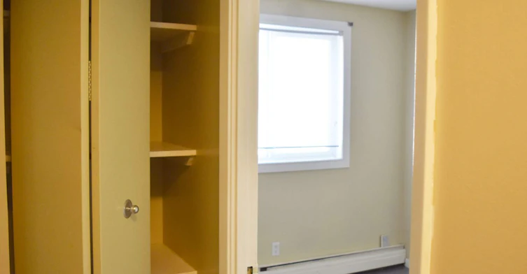 2 Bedroom-820 5 Avenue SW, Calgary, AB, T2P 0N3 - 10